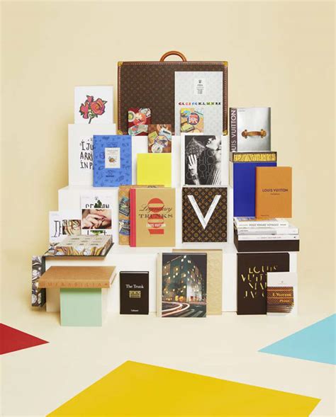 Pedro Tome on LinkedIn: Louis Vuitton ouvre une librairie 